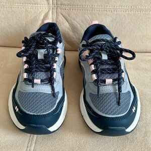 🔥NEW without Box🔥Ryka Women Comfort Sneakers, Leather Upper, 6 Wide